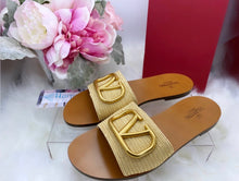 Load image into Gallery viewer, Valentino Raffia VLogo Slides-BRAND NEW!