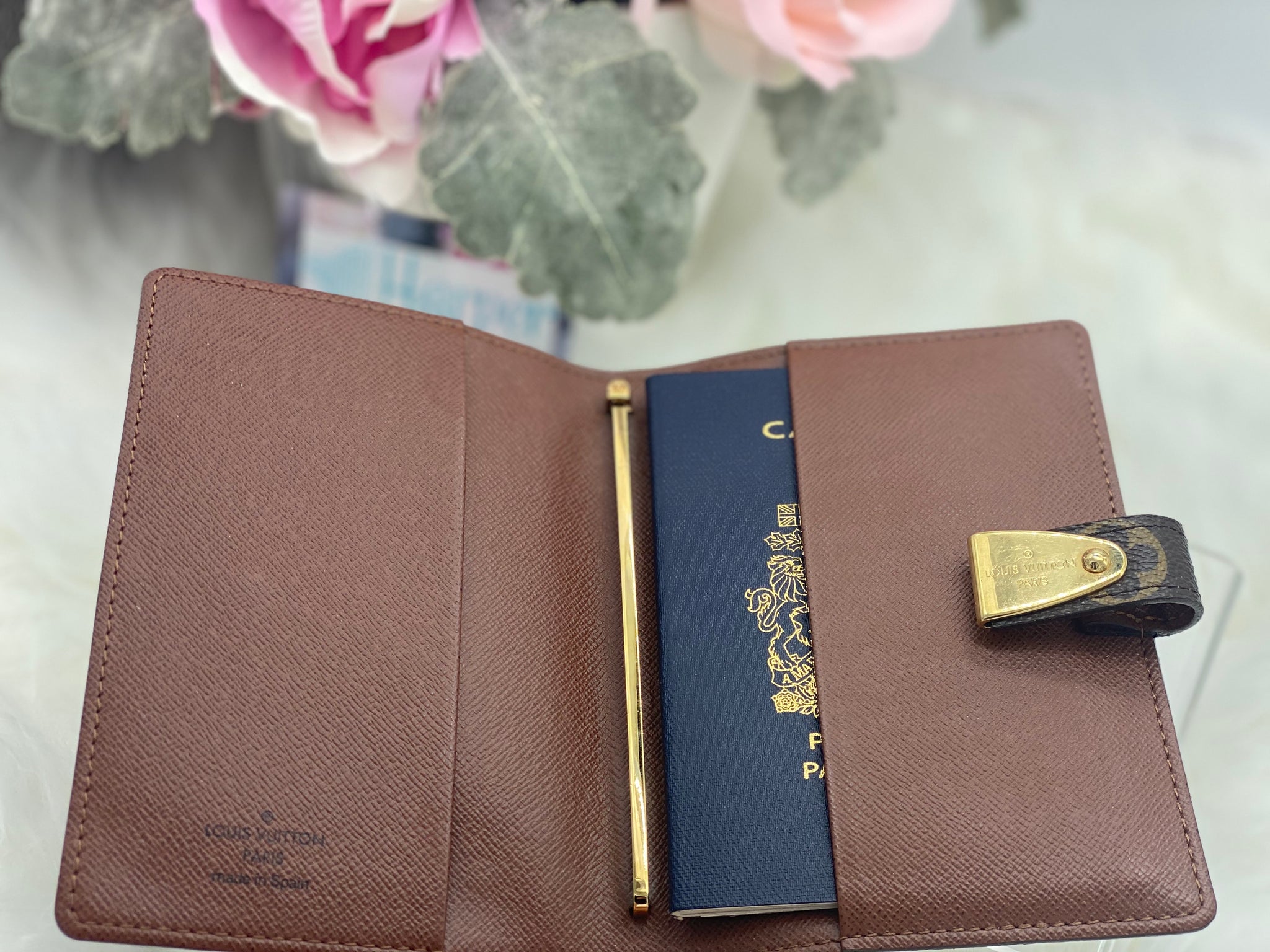 Louis Vuitton Passport Cover Monogram Rose Monogram