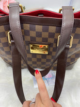 Load image into Gallery viewer, Louis Vuitton Damier PM Hampstead- Pre Loved💕
