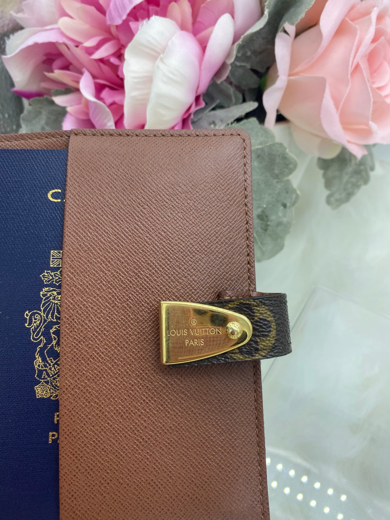 Louis Vuitton Monogram Small Partenaire Agenda Cover/ Passport