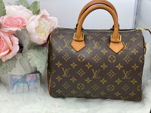 Load image into Gallery viewer, Louis Vuitton Monogram Speedy 25- Pre Loved💕
