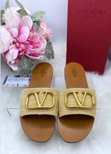 Load image into Gallery viewer, Valentino Raffia VLogo Slides-BRAND NEW!
