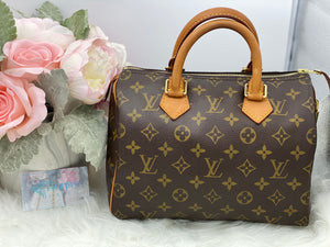 Louis Vuitton Monogram Speedy 25- Pre Loved💕